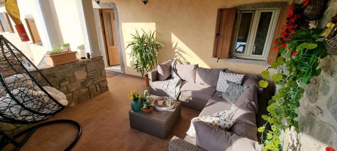 Apartment In The Smallest Town In The World Hum المظهر الخارجي الصورة